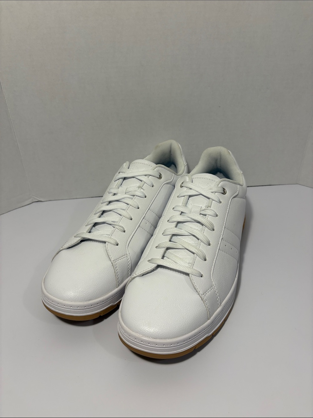 Dockers Casen White Sneakers Gum Sole Casual Streetwear Minimalist Court Shoes